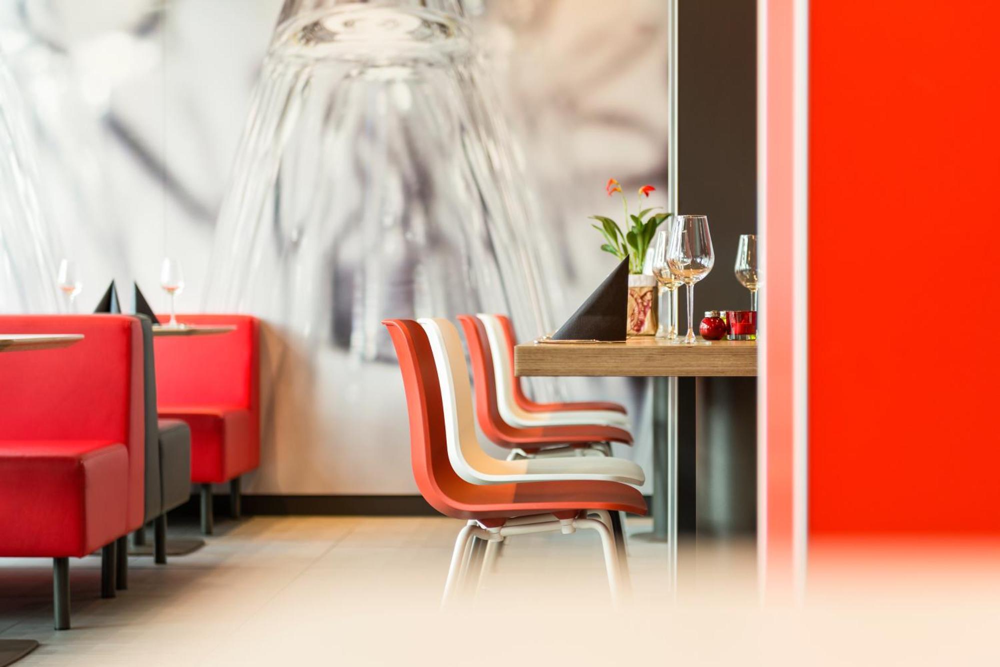 גרכינג ביי מינכן Ibis Hotel Muenchen Garching מראה חיצוני תמונה