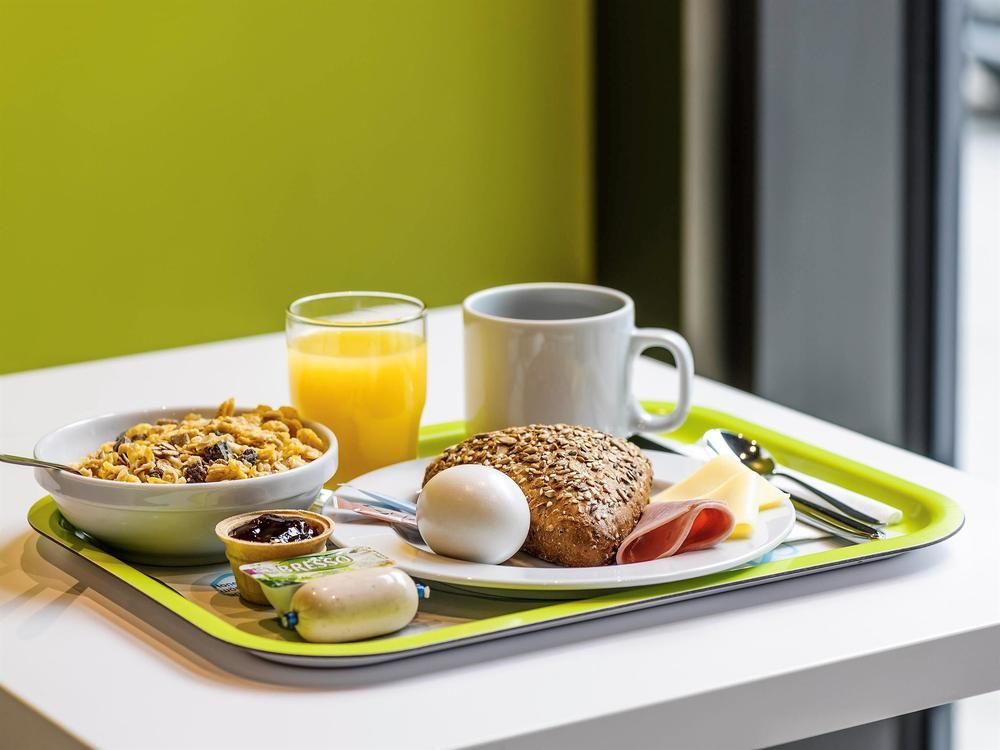 גרכינג ביי מינכן Ibis Hotel Muenchen Garching מראה חיצוני תמונה