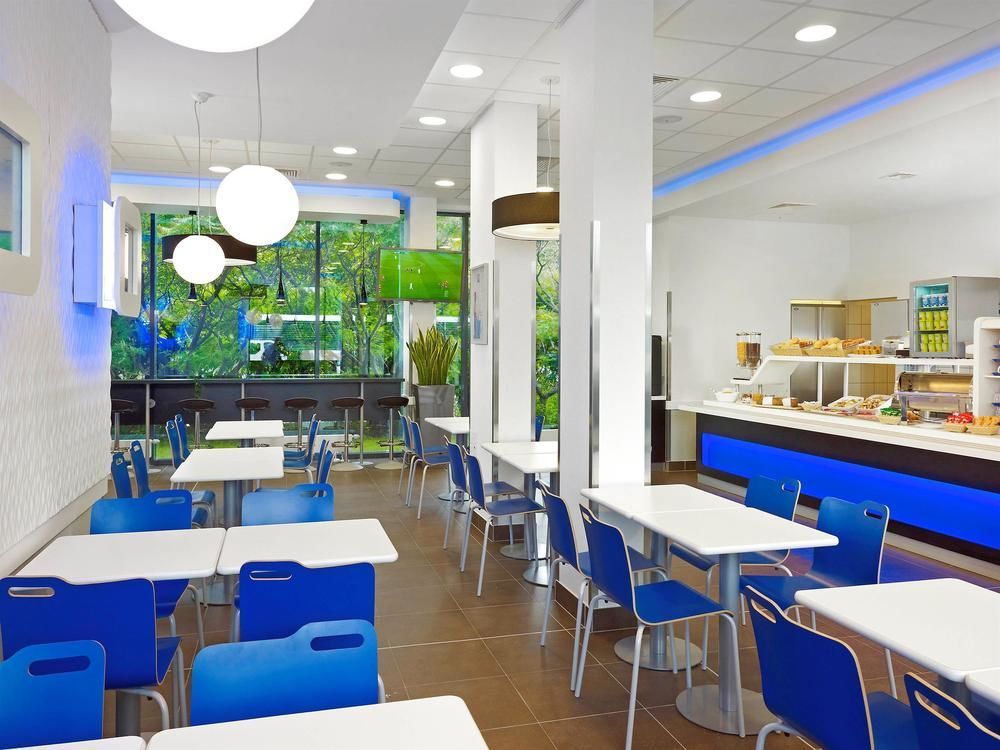 גרכינג ביי מינכן Ibis Hotel Muenchen Garching מראה חיצוני תמונה