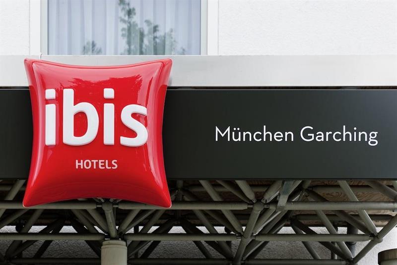 גרכינג ביי מינכן Ibis Hotel Muenchen Garching מראה חיצוני תמונה